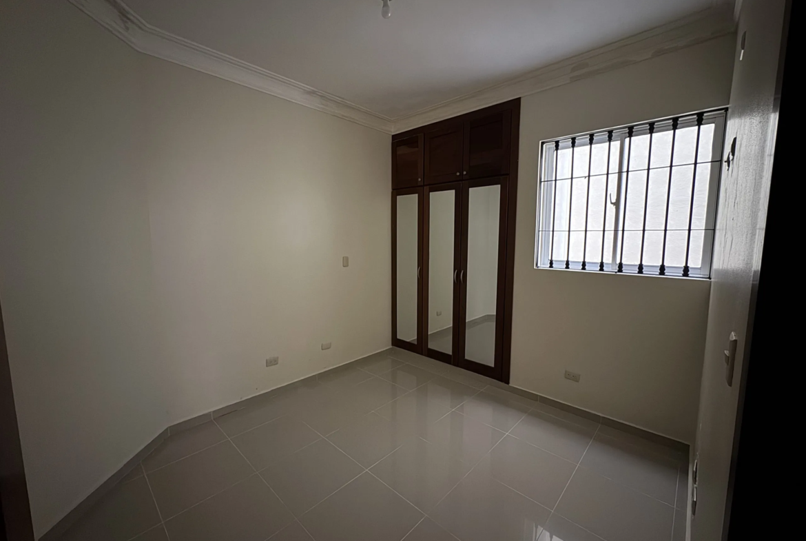 Apartamento primer nivel en Paseo del Río