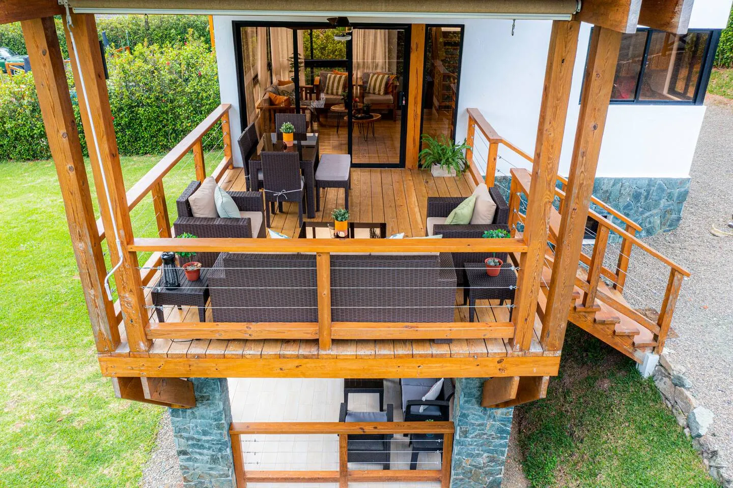 Hermosa villa vacacional en proyecto cerrada en Jarabacoa