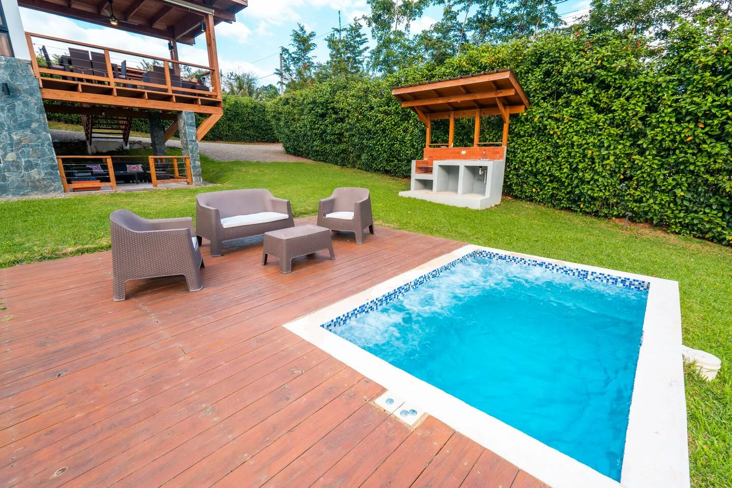 Hermosa villa vacacional en proyecto cerrada en Jarabacoa