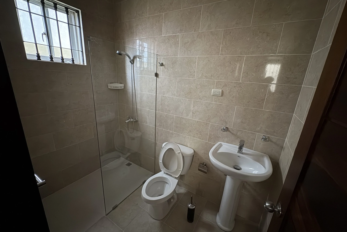 Apartamento primer nivel en Paseo del Río