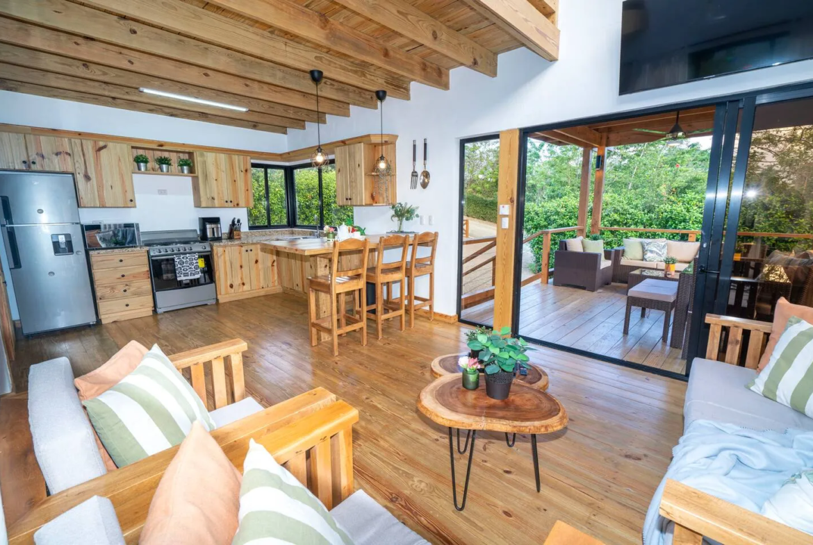 Hermosa villa vacacional en proyecto cerrada en Jarabacoa