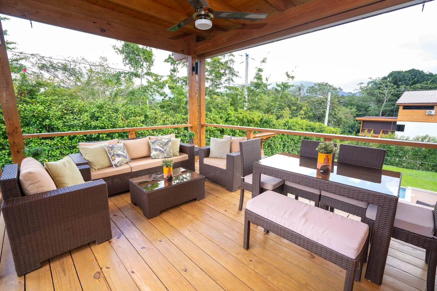 Hermosa villa vacacional en proyecto cerrada en Jarabacoa
