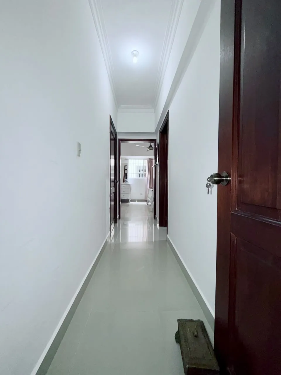 Apartamento 2do nivel amplio con excelente precio