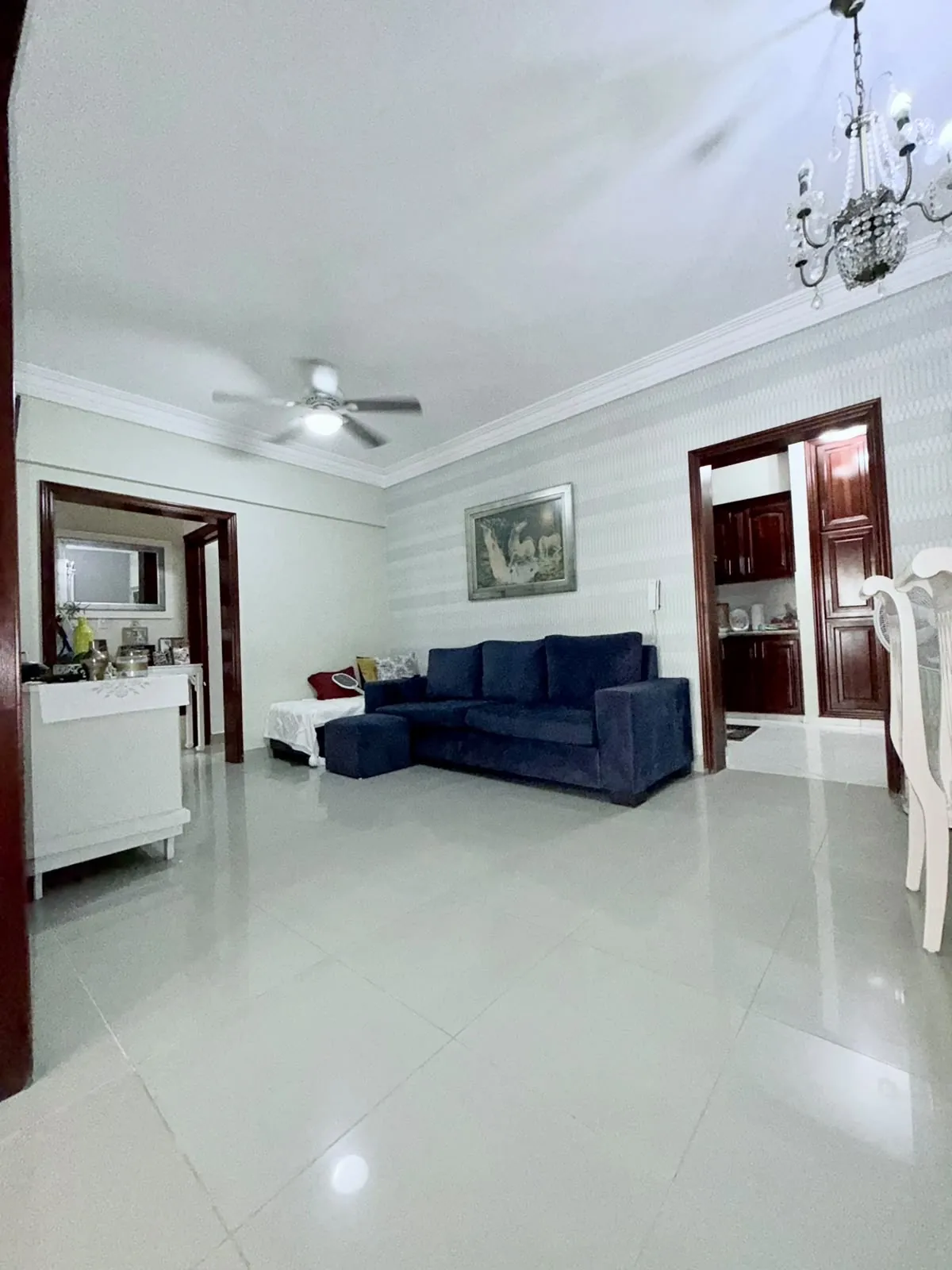 Apartamento 2do nivel amplio con excelente precio