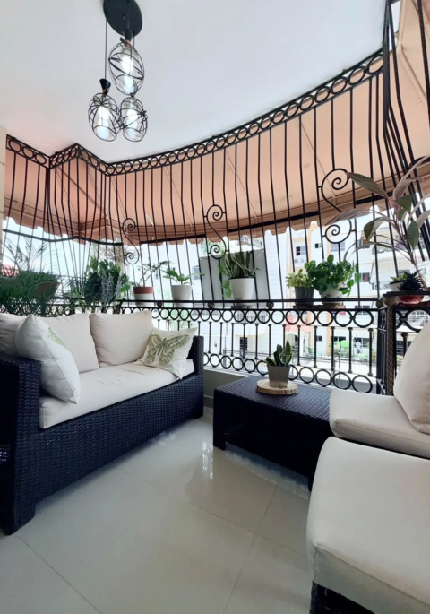 Apartamento 2do nivel amplio con excelente precio