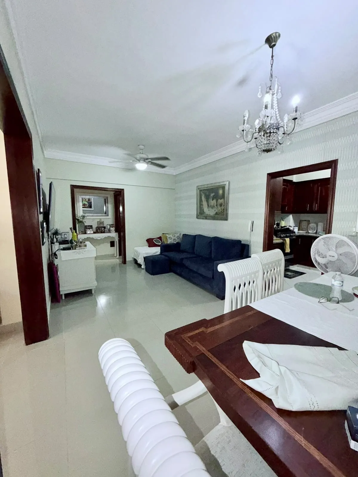 Apartamento 2do nivel amplio con excelente precio