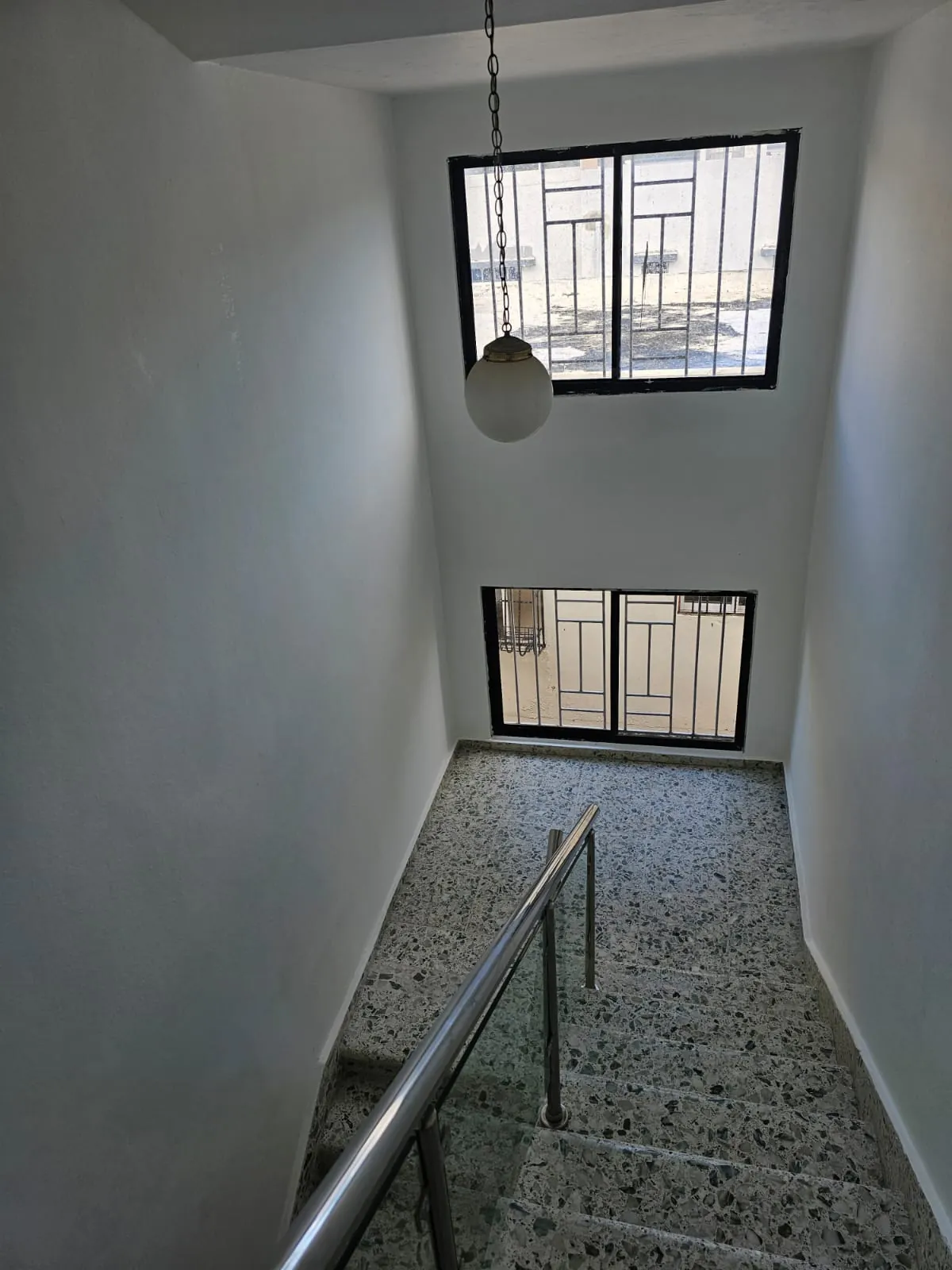 Casa muy amplia, cada hab. con su baño + terraza + kiosko